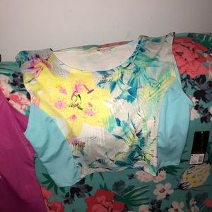 Sleeveless Crop Top Size XL NWT